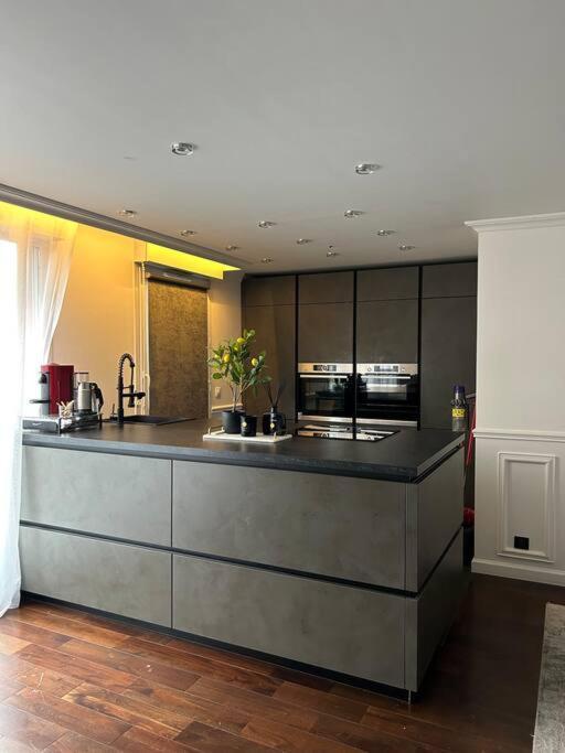 סן-דני Logement Proche Stade De France מראה חיצוני תמונה